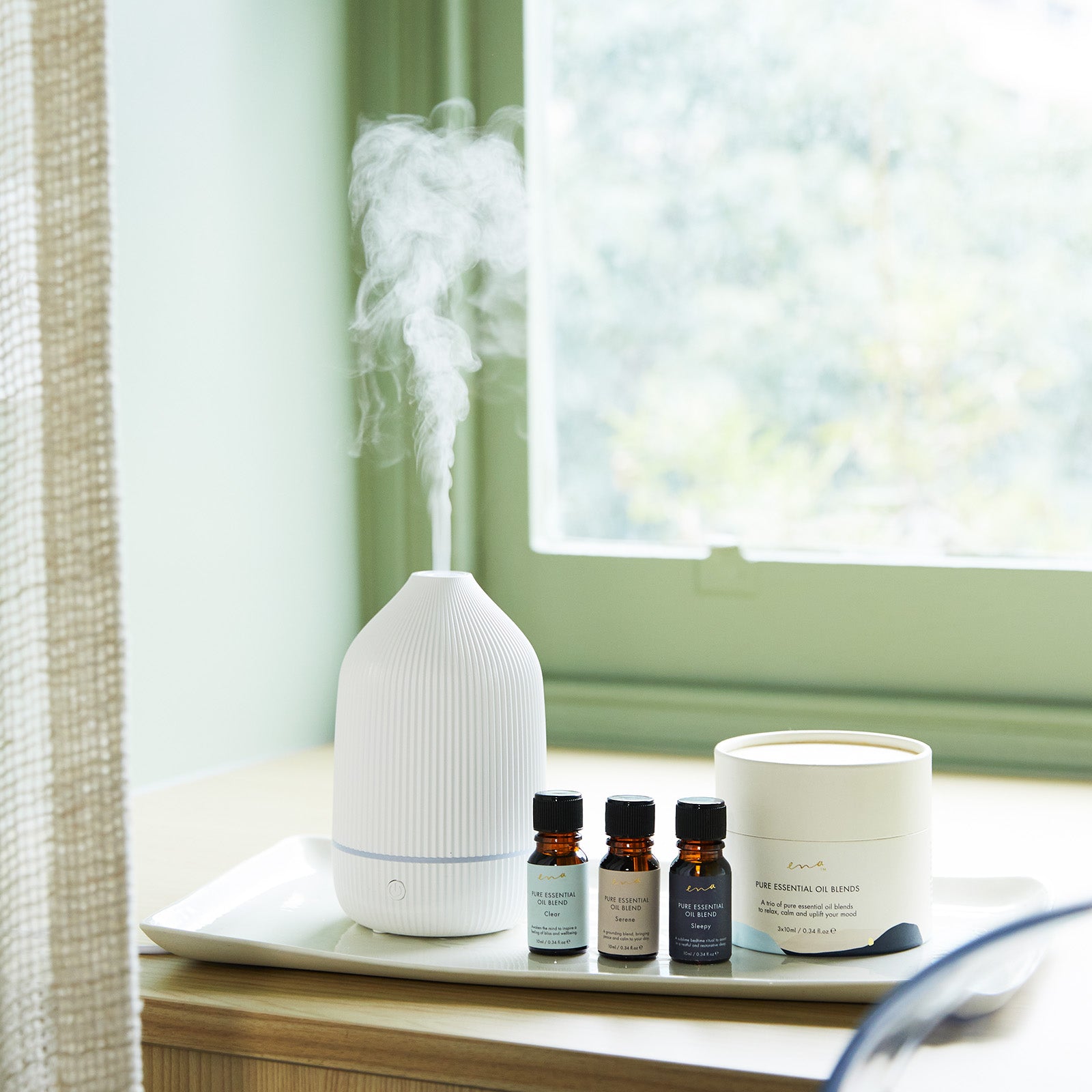 Triplepoint Diffuser Gift Bundle: Desktop Aroma Diffuser & Triple Pure Essential Oils - Ena ...